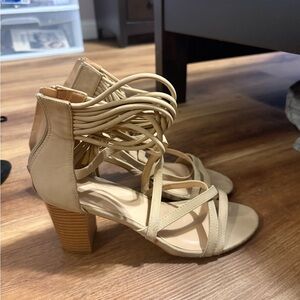 Elegant Tan Women's Heeled Sandals